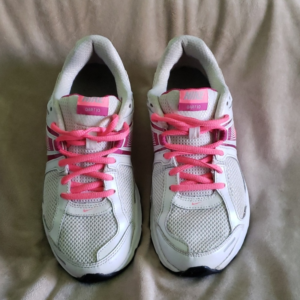Nike Dart 10 Running Shoes